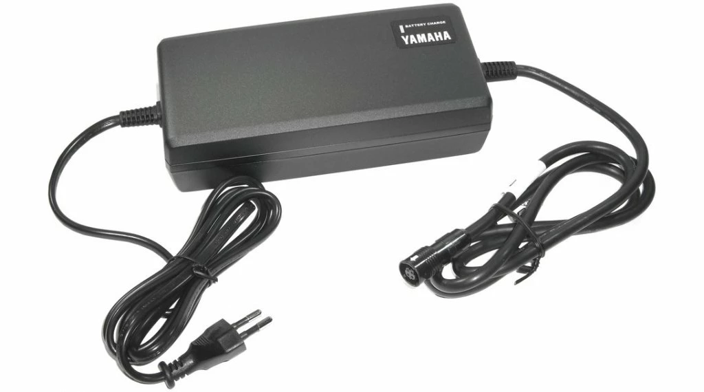 Yamaha E- Vélo Accumulateur Chargeur 36V/4Ah à Partir De Mod. 2015 1 Yamaha E- Vélo Accumulateur Chargeur 36V/4Ah à Partir De Mod. 2015