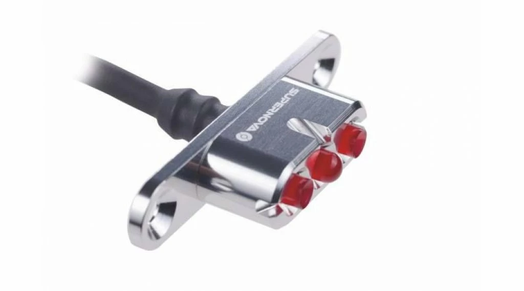 Supernova E3 2 Feu Arrière 1 Supernova E3 2 Feu Arrière